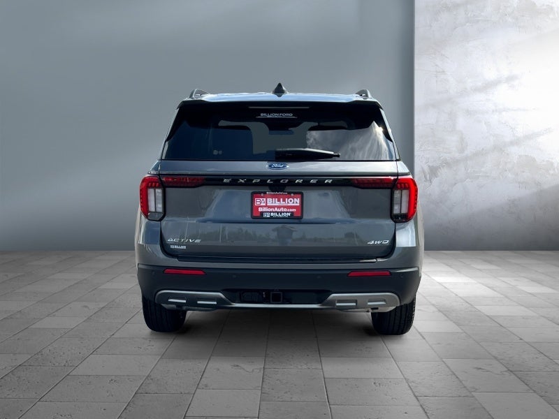 2026 Ford Explorer — detail view